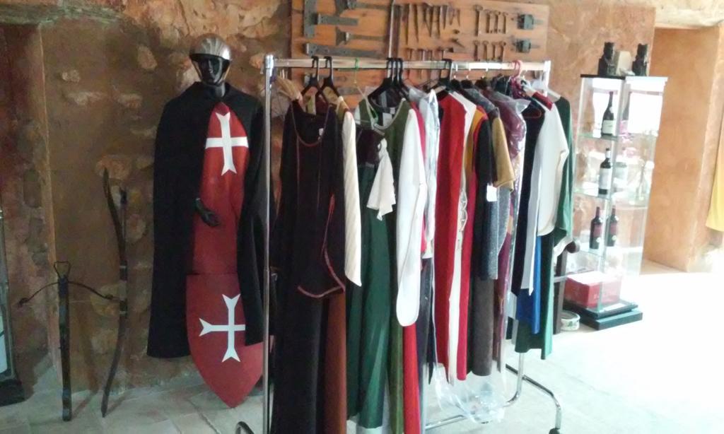 Castillo De Grisel エクステリア 写真